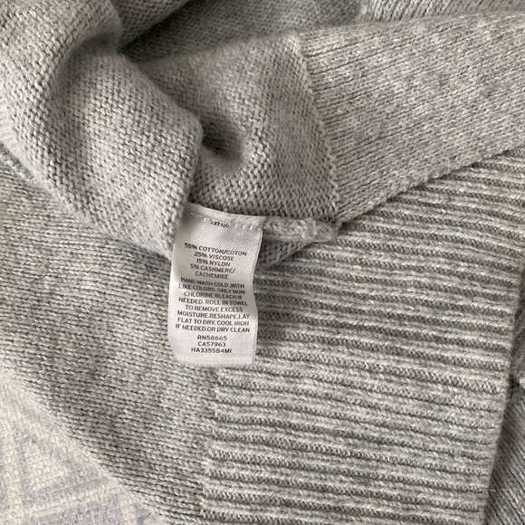 Halogen Sleeveless Gray Knit Tunic - Picture 6 of 7